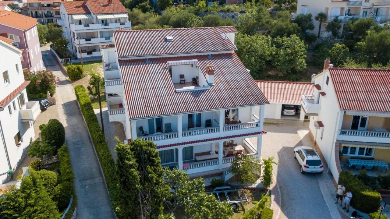 Apartmani Devcic Palit Dış mekan fotoğraf